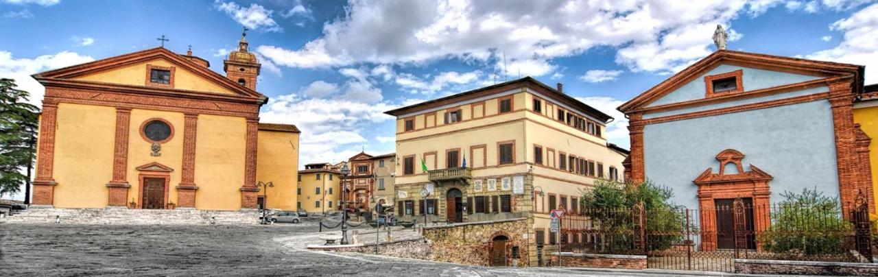 La Piazza - Appartamento Con Vista Синалунга Екстериор снимка